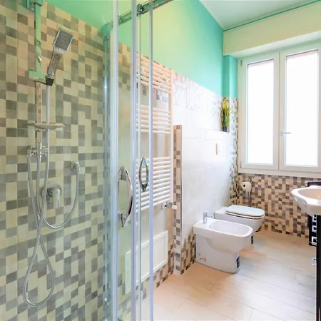 Hostly - Art & Color Midtown - 3br 2ba *