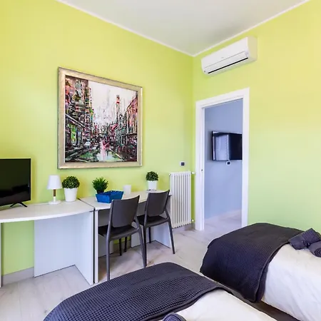 شقة Hostly - Art & Color Midtown - 3br 2ba